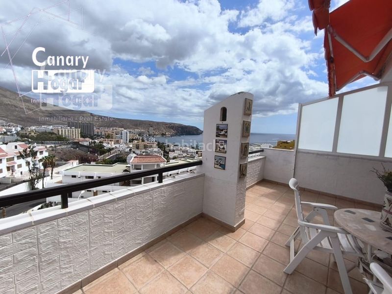 Foto 7e8c60ec-ea4f-4f96-a860-5deee674c58a. Apartament amb calefacció aparcament piscina a Los Cristianos Arona