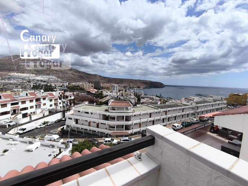 Foto 8bde4f0d-9b4a-4607-9c49-85578e45f0f2. Apartament amb calefacció aparcament piscina a Los Cristianos Arona