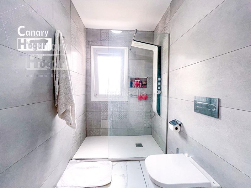 Foto fad739c9-7229-4ae6-9c91-6c2f15af3987. Xalet amb calefacció aparcament piscina a Playa Fañabé Alto Adeje