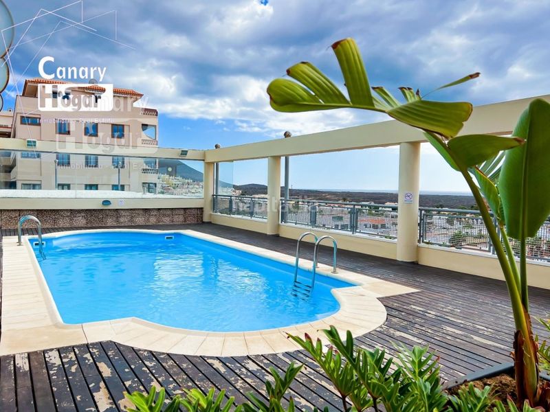 Foto 8a8c9f3a-cec0-4097-9153-2d4f142ce044. Apartament amb piscina a Palm - Mar Arona