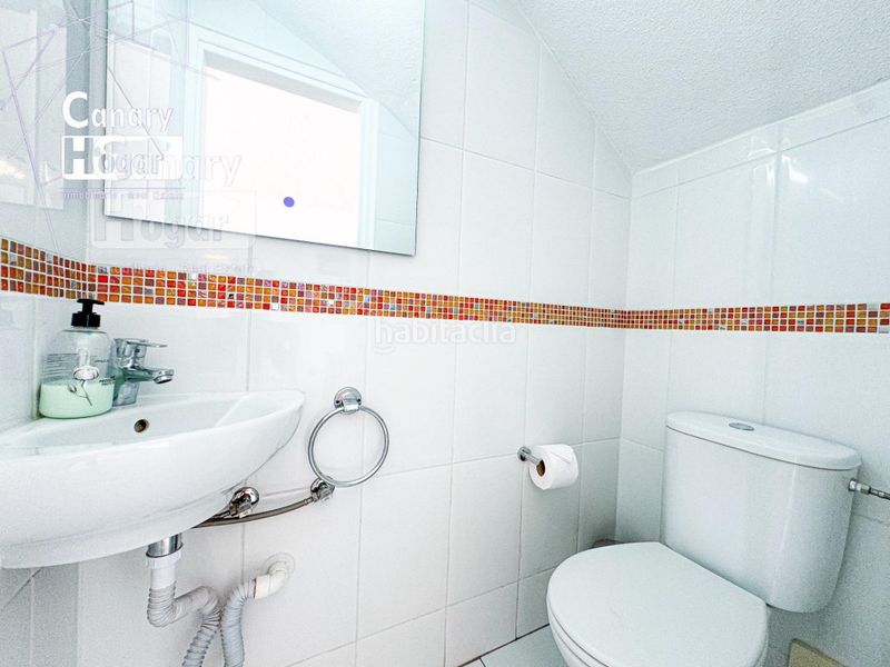 Foto dffae377-836a-43f7-9b56-54e2665b6b9c. Xalet amb aparcament piscina a San Eugenio Alto Adeje
