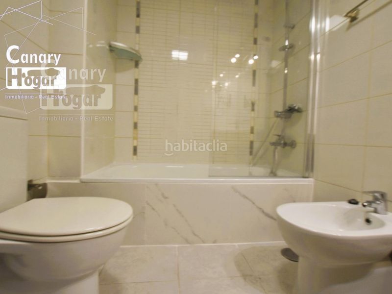 Foto f8404250-0eda-4de6-932e-26e1bd4d8811. Casa adossada amb calefacció aparcament piscina a Adeje
