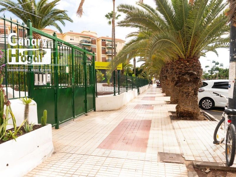 Foto 954b53d8-4524-4a6f-bd43-c532d6b2ff8f. Apartament amb calefacció aparcament piscina a Los Cristianos Arona