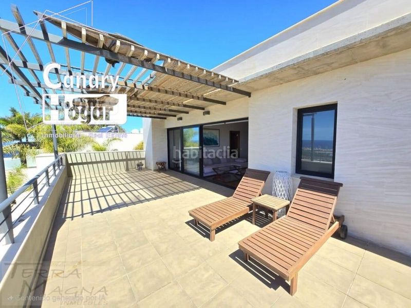 Foto 8932ad5c-155b-45e4-b207-daf01f2a29f3. Apartament amb aparcament a San Eugenio Alto Adeje