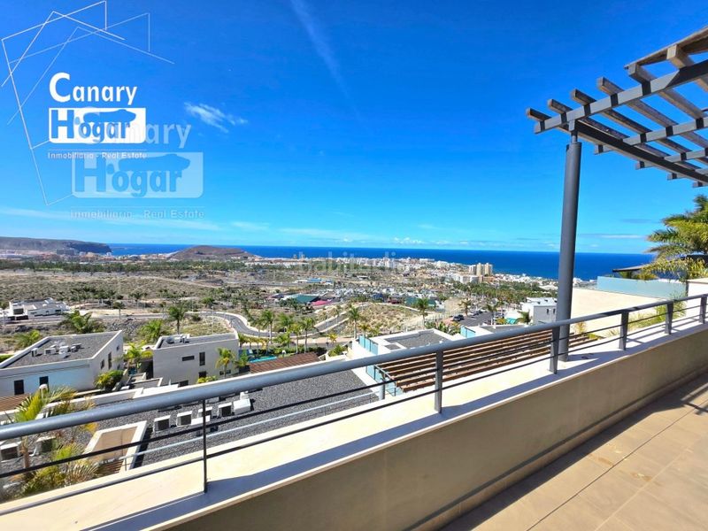 Foto 8e0d30ed-c682-4123-b3f3-ad977a349e06. Apartament amb aparcament a San Eugenio Alto Adeje