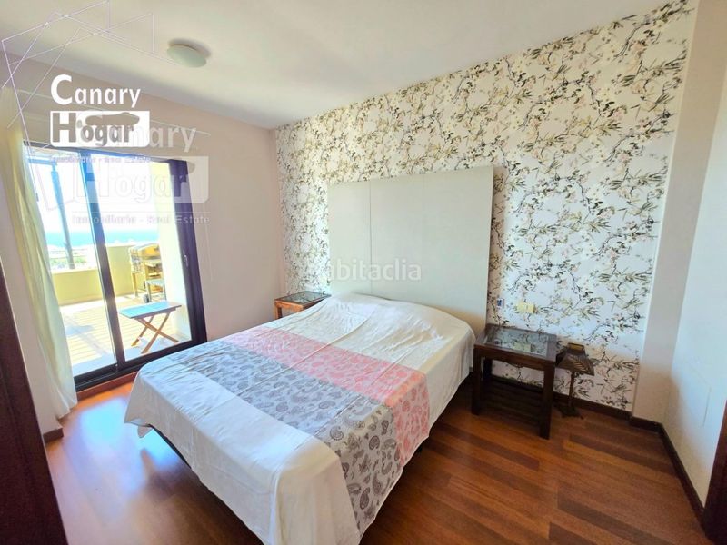 Foto b9d9d036-8cc9-46fa-ae3e-827fa0ac1d22. Apartament amb aparcament a San Eugenio Alto Adeje