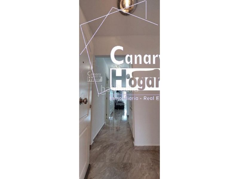 Foto 938b1032-55b0-43ca-8990-81d2c2a70913. Apartament amb calefacció aparcament piscina a Torviscas Centro y Alto Adeje