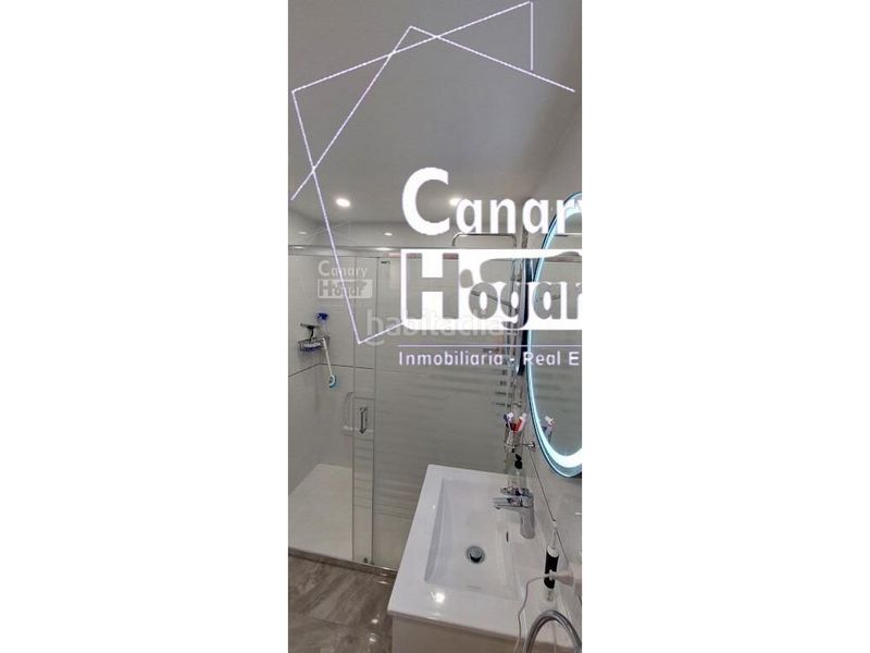 Foto bc140bed-490a-43d9-a64b-bebc9a410ba2. Apartament amb calefacció aparcament piscina a Torviscas Centro y Alto Adeje