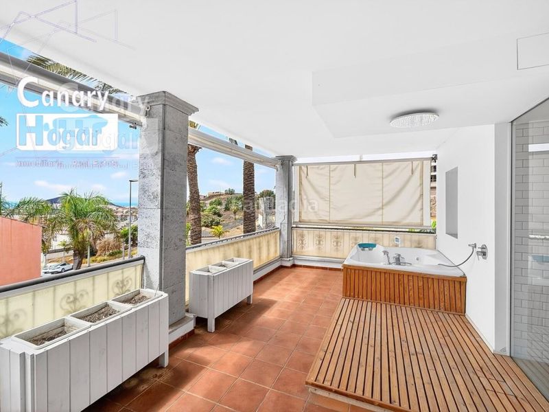 Foto b24e1aed-927b-47bb-b3ff-ab1cdd43c283. Casa amb calefacció aparcament piscina a Los Cristianos Arona