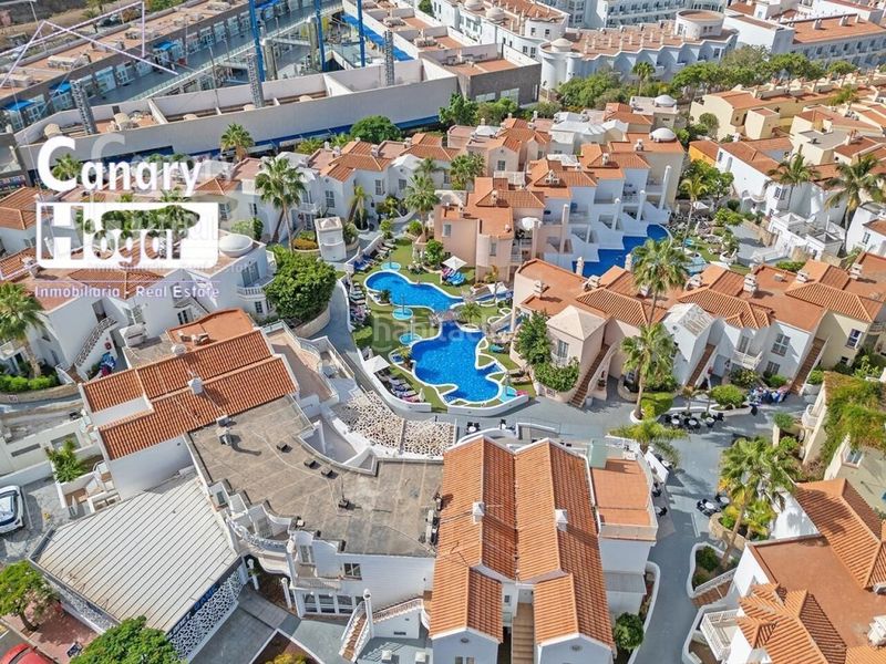 Foto 8977d9d5-a90a-4095-94c9-6f7b312aac4f. Apartament amb piscina a Playa de Fañabé Adeje