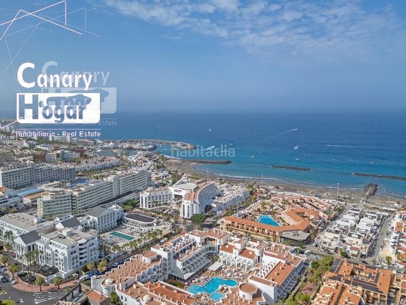 Foto c1bf0726-7979-441b-b755-5f2b74820f2d. Apartament amb piscina a Playa de Fañabé Adeje