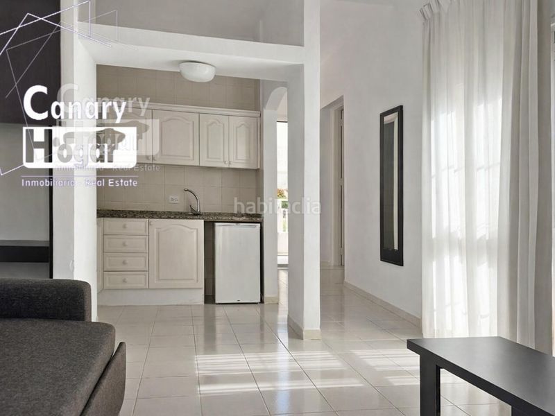 Foto fa7636eb-8cd9-442a-949b-0c2dfa055bf8. Apartament amb piscina a Playa de Fañabé Adeje