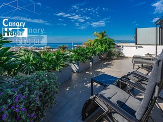 Casa in San Eugenio Alto. Villa de lujo con vistas panorámicas al océano  apartamento inde