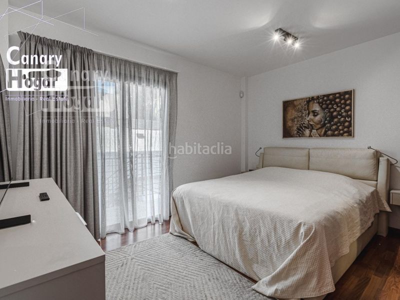 Foto 4b5fc0ce-2500-4470-ab81-9d41951c14cc. Casa amb aparcament piscina a San Eugenio Alto Adeje