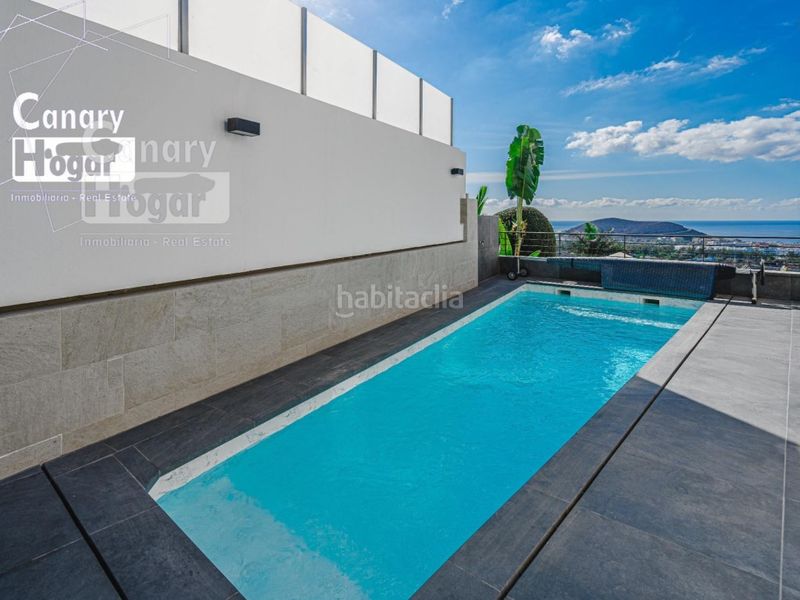 Foto 986e2d64-3090-4e0b-bc7d-9713a0bc82c1. Casa amb aparcament piscina a San Eugenio Alto Adeje