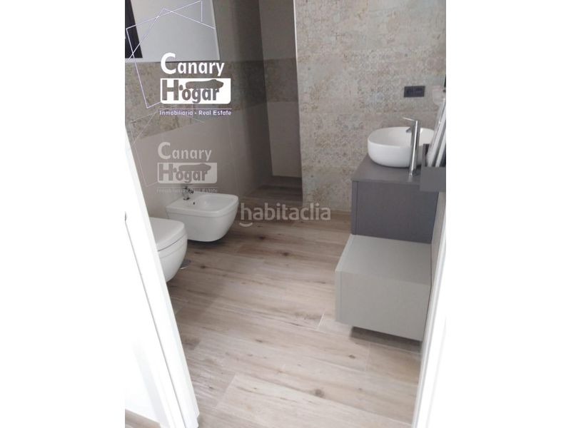 Foto 4ab02136-a075-4803-92e8-d2408620ae10. Casa amb aparcament piscina a Torviscas Centro y Alto Adeje