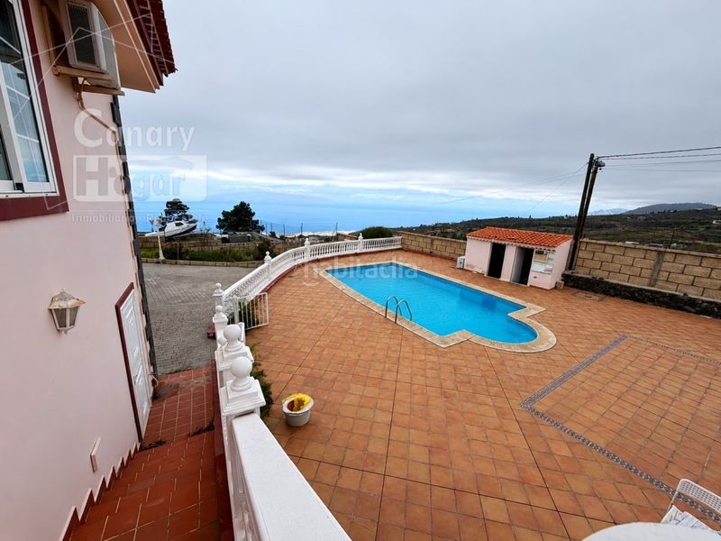 Foto 65ae7dce-44d0-4ad3-8f32-f42789422965. Masia amb aparcament piscina a La Quinta - Taucho Adeje