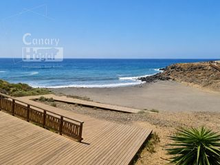 Apartament a Los Abrigos. Apartamento en primera línea de mar en los abrigos con garaje y
