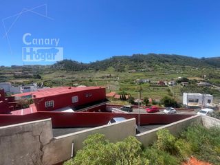 Chalet  Camino lomo argüello. Exclusiva vivienda unifamiliar en tegueste con amplias terrazas,
