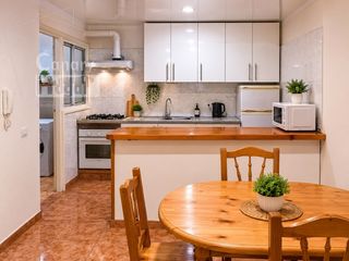 Rent Apartment  Calle lanzarote. Se vende acogedor piso en el fraile, arona tenerife,
