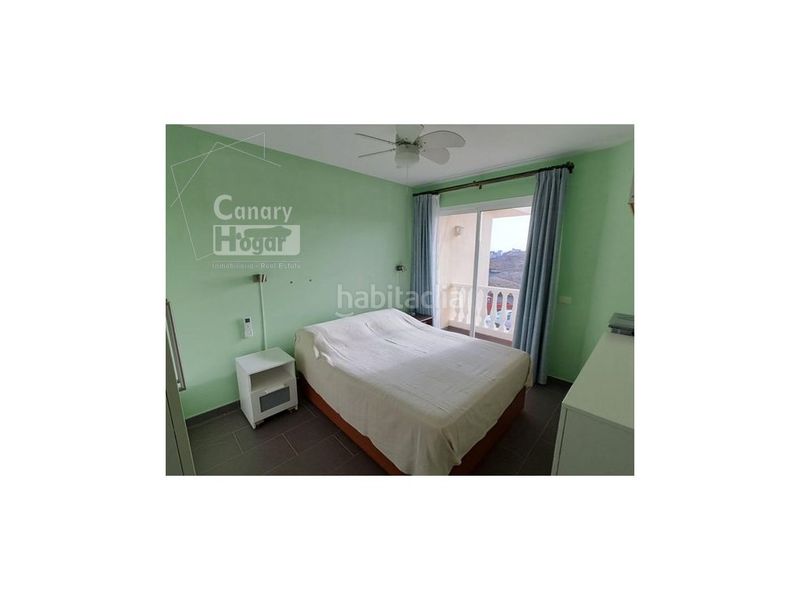 Foto a5ccda17-2799-415b-afeb-8f9b639e740f. Casa adossada amb aparcament a Arico