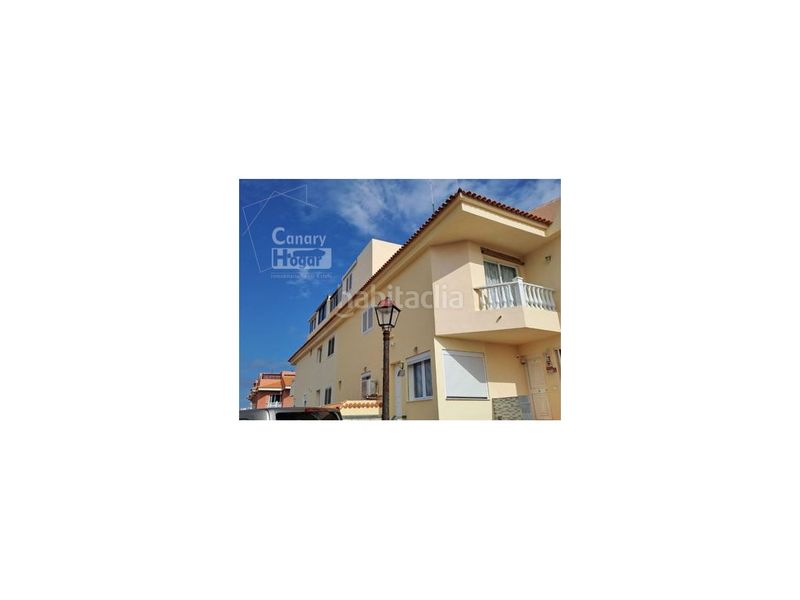 Foto a7fe6f4e-b42e-41c0-b5ba-5719df01a29c. Casa adossada amb aparcament a Arico