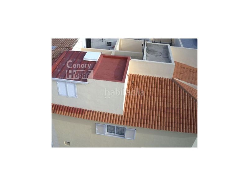 Foto c88621f2-24f8-4096-b15e-f8195f72b663. Casa adossada amb aparcament a Arico
