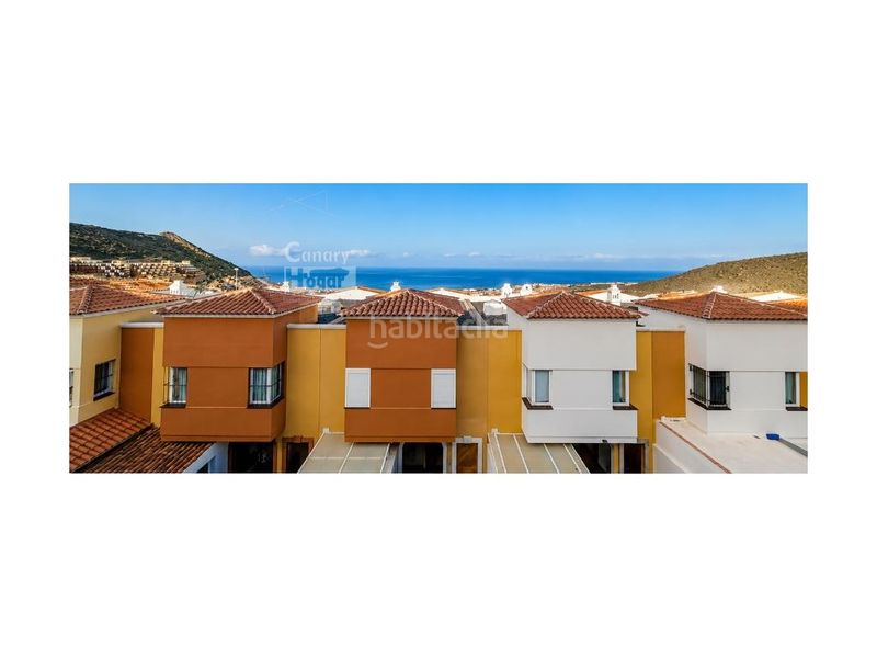 Foto bed4c5dd-50d2-4721-9e30-47d0d863ff12. Xalet amb aparcament piscina a Torviscas Centro y Alto Adeje