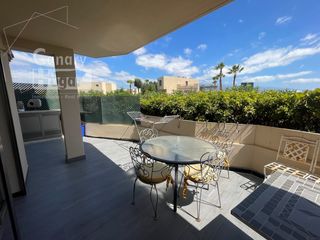 Apartamento  Calle el cano. Exclusivo apartamento reformado a un minuto de la playa en la te