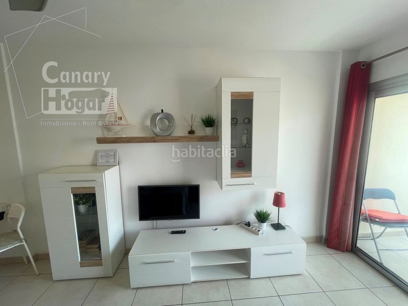 Foto f8c5dcfc-a54f-457c-a818-13d75ef01599. Estudi amb aparcament piscina a Playa de las Américas Arona
