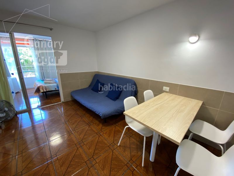 Foto 20e9e2ad-0e3d-456c-b5e0-e4cd01ad5f7d. Apartament amb piscina a Los Cristianos Arona