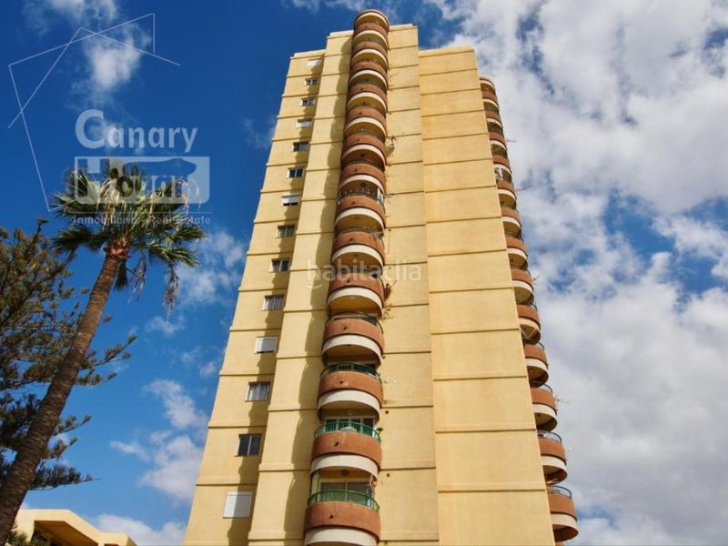 Foto 3fb5486d-218d-4c82-bb44-0bf9ad2bde13. Apartament amb piscina a Los Cristianos Arona