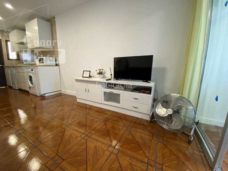 Foto 4ab6b052-d94b-417d-9120-a2a8a80a2e4f. Apartament amb piscina a Los Cristianos Arona