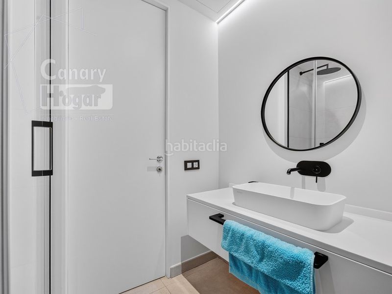 Foto ae7b9984-2b63-4e88-8784-b59301f19c8d. Casa amb aparcament piscina a Callao Salvaje - Playa Paraíso Adeje