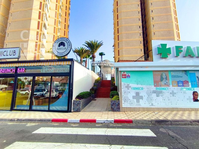 Foto 1c6c9de5-f308-44cb-9a03-2c45aba72378. Apartament amb aparcament piscina a Playa de las Américas Arona