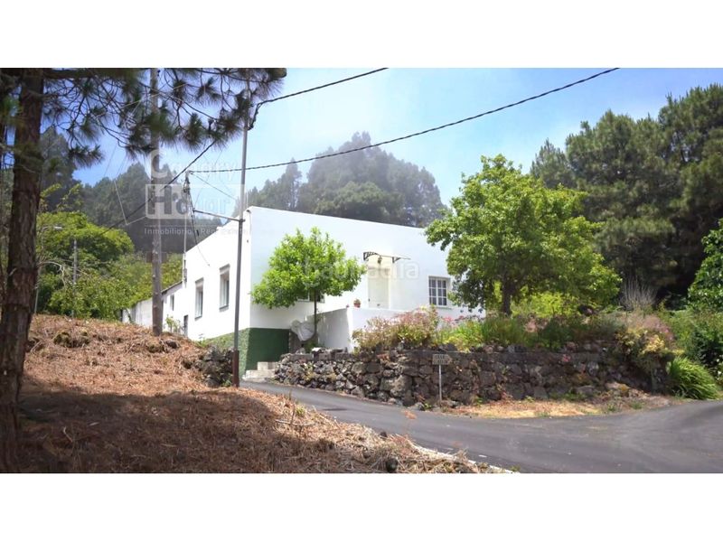 Foto 4d7bf484-13d6-433d-8bb7-376a5eb29f2e. Casa amb aparcament a Garachico