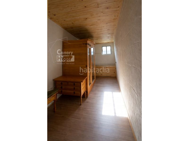 Foto c3ec33ce-f72d-49bb-8eec-1d570ab8cbc9. Casa amb aparcament a Garachico