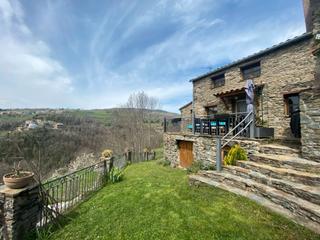 Maison jumelée  Vial camino 5. Casa a 3 vents al veïnat de ginestosa