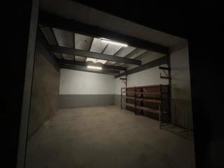 Lloguer Nau industrial a Carrer bastiments 11. Local