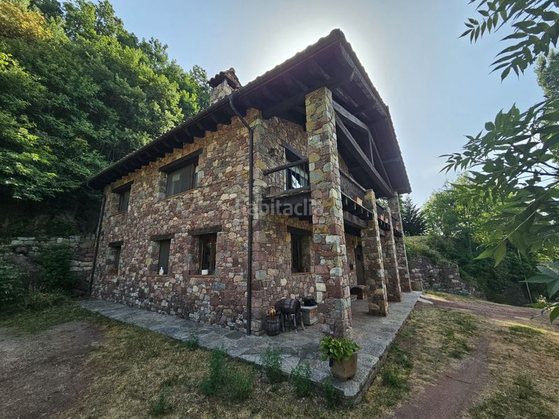Foto b9c0a2f7-c22a-4336-876a-9de3d869298d. Casa a Camprodon