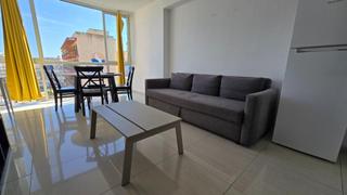 Apartament a Manantiales-Estación de Autobuses. Piso turístico en torremolinos