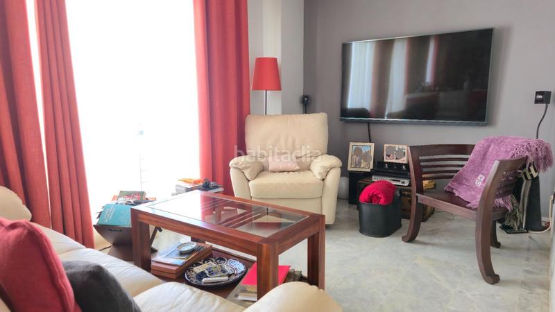 Foto 2fd1975b-b84d-4789-8620-e2c5b8cceaeb. Ático tríplex en venta centro!! en Calvario Torremolinos