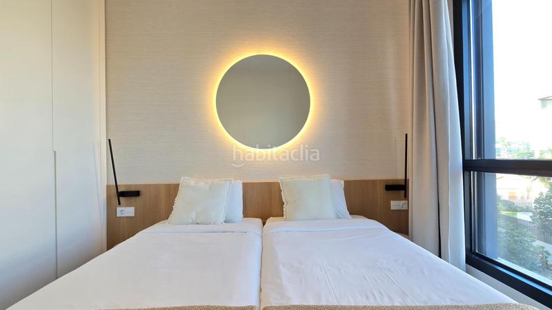 Foto e5255bff-6e48-4ee5-8983-8974901ea4fe. Pis a calle los portales 4 a Los Álamos Torremolinos