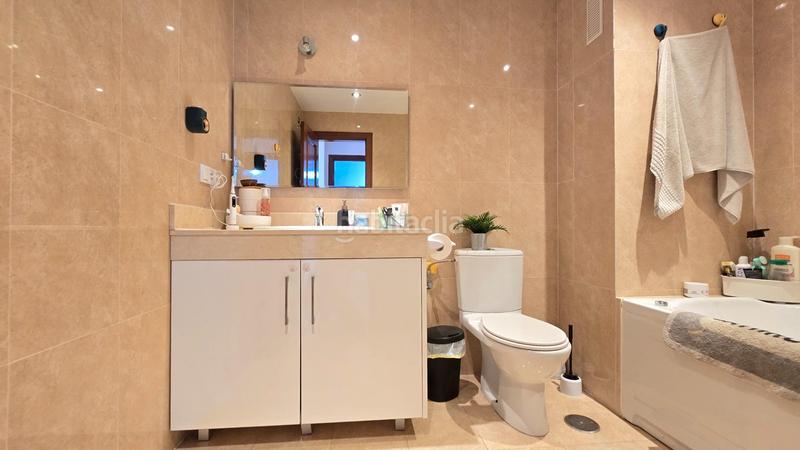 Foto d79ab405-02a0-4647-98c6-0e57174104c2. Duplex con parcheggio piscina in Calahonda Mijas