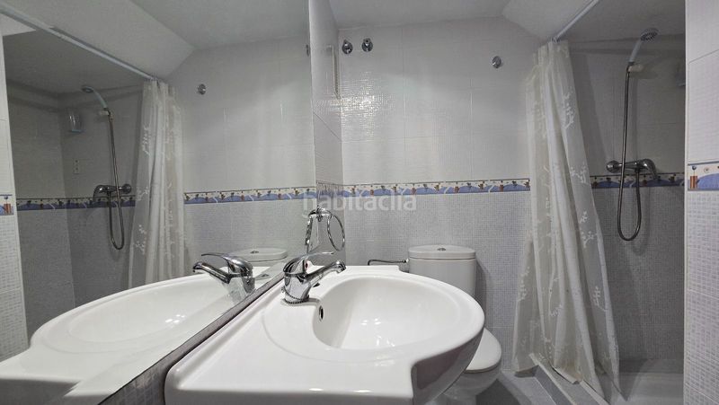 Foto b4dd4693-ef71-4611-8276-646a7ee26fe3. Dúplex amb calefacció aparcament piscina a Montemar Torremolinos