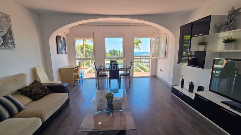 Foto a8ca8006-a138-40c9-b32b-cdf8617c55dc. Duplex con riscaldamento parcheggio piscina in Montemar Torremolinos