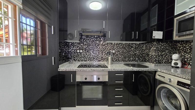 Foto b1b4b739-b883-45d5-b9bb-e5364840b2ed. Duplex con riscaldamento parcheggio piscina in Montemar Torremolinos