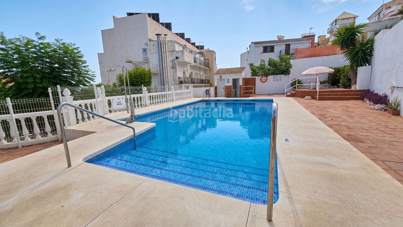 Foto edc067ce-7a8a-47c0-b872-9252b3be6fdc. Duplex con riscaldamento parcheggio piscina in Montemar Torremolinos