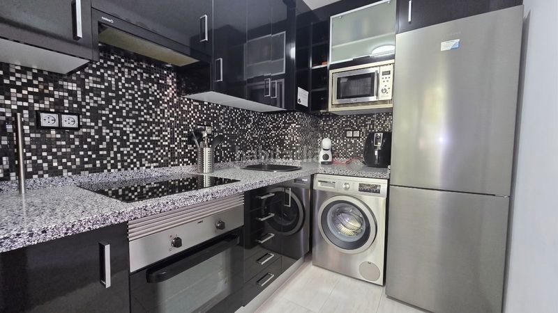 Foto f5bf1625-58f4-4ba4-a52a-bad0437af5e5. Duplex con riscaldamento parcheggio piscina in Montemar Torremolinos