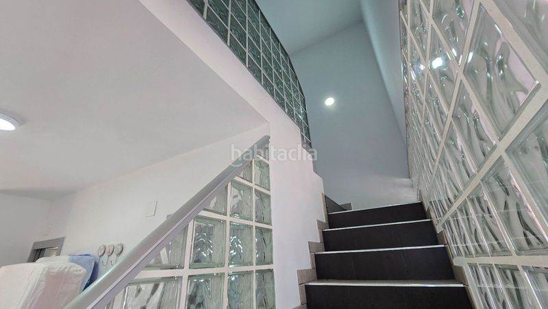 Foto fe5b93b1-db31-4887-8611-3b89eb4fd37a. Duplex con riscaldamento parcheggio piscina in Montemar Torremolinos